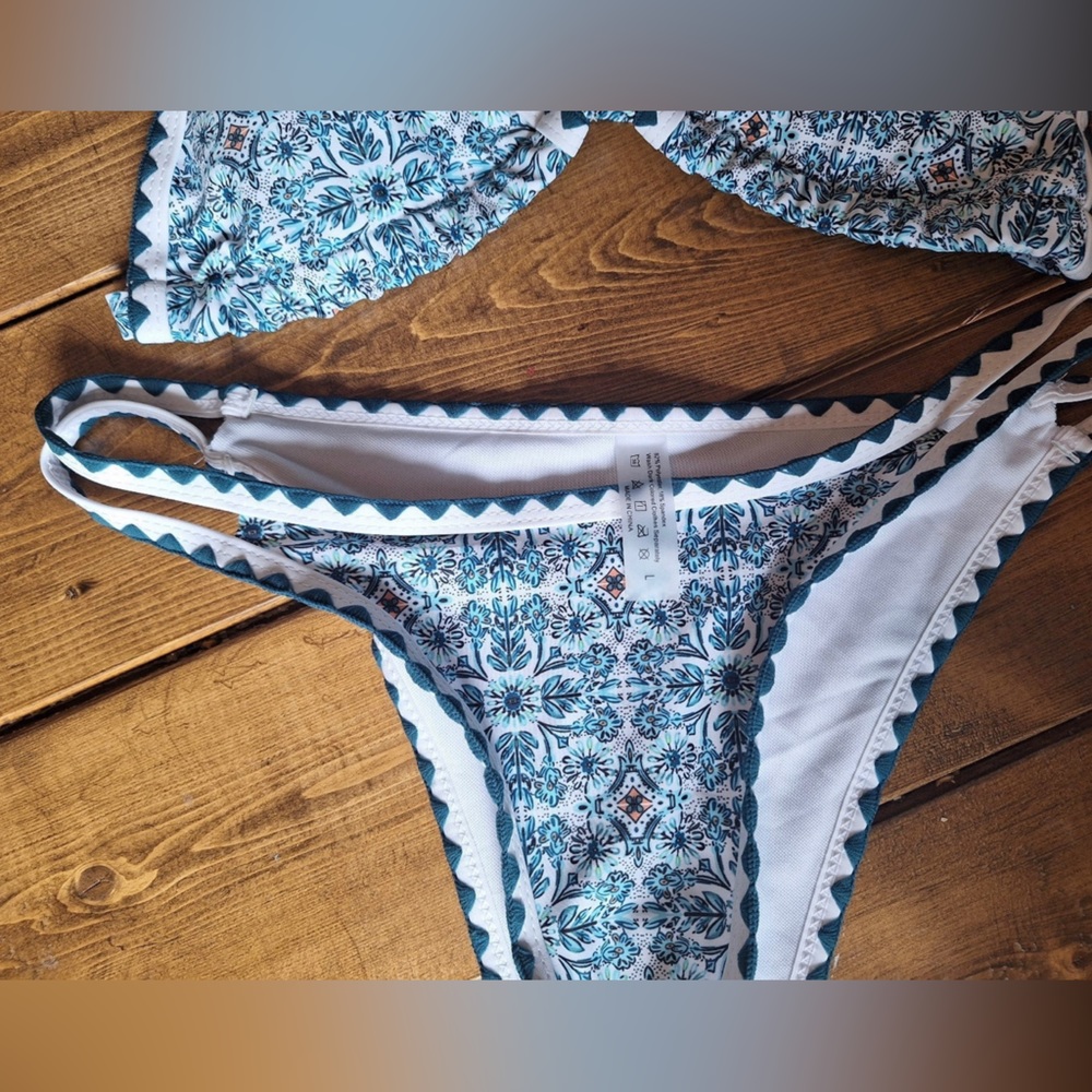 Geometric Pattern Bikini - image 4